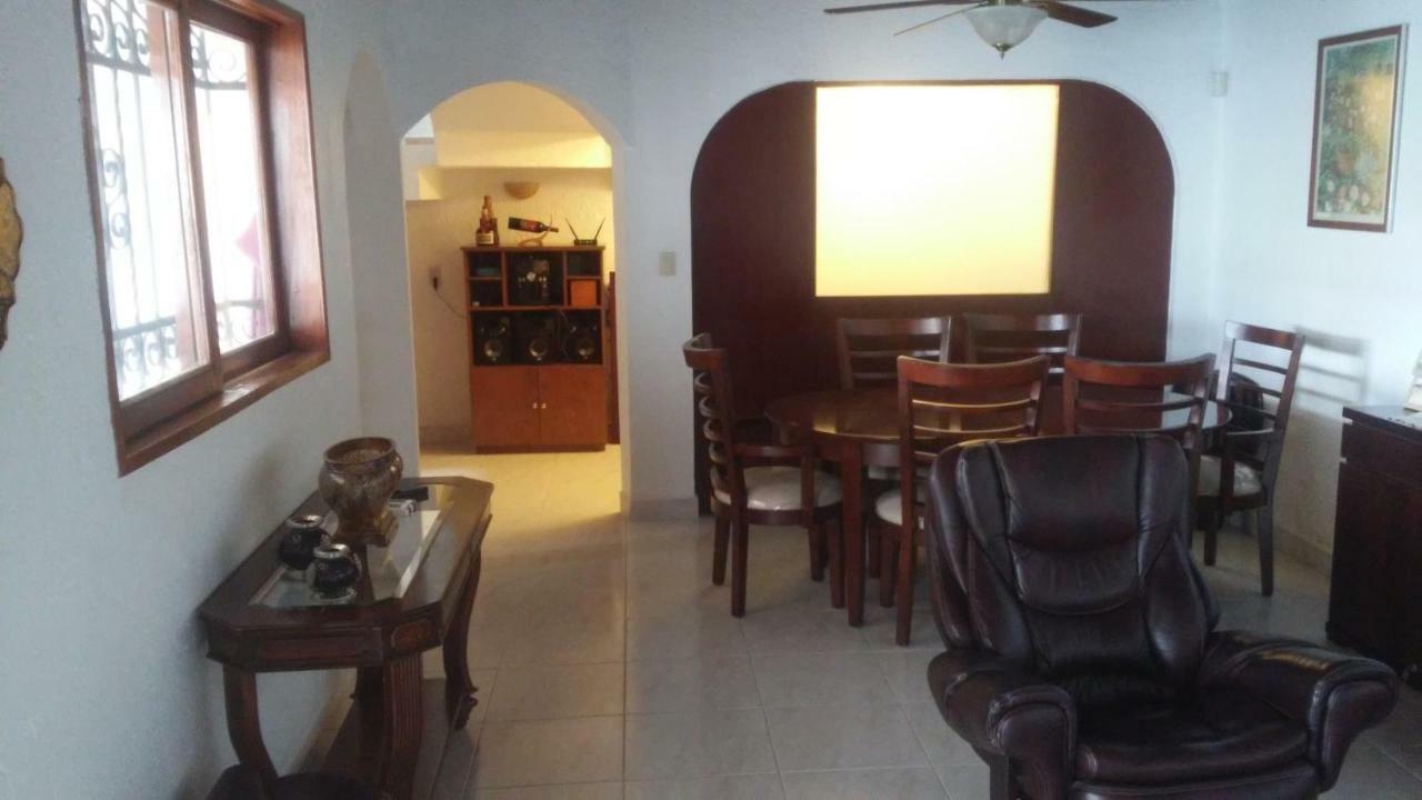 Casa Privada Para Descanso, Se Renta Para 8 Personas Completa Y Tambien Por Habitacion Con Bano Privado Para 2 O 4 Personas Compartiendo Areas Comunes Cuernavaca Exteriör bild