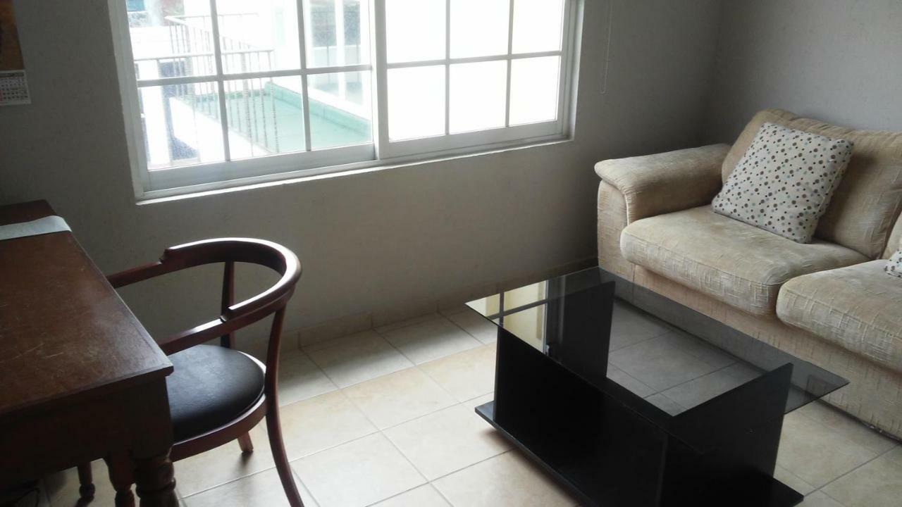 Casa Privada Para Descanso, Se Renta Para 8 Personas Completa Y Tambien Por Habitacion Con Bano Privado Para 2 O 4 Personas Compartiendo Areas Comunes Cuernavaca Exteriör bild